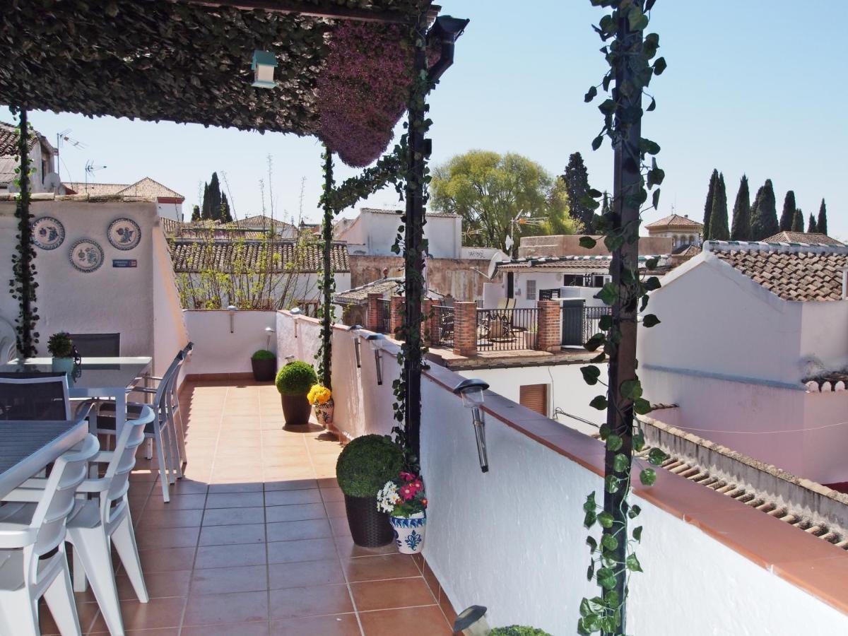 Madinat Garnata, Parking & Rooftop Terrace Granada Buitenkant foto